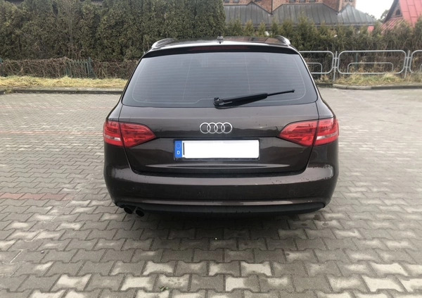 Audi A4 cena 34900 przebieg: 264000, rok produkcji 2012 z Wielichowo małe 436